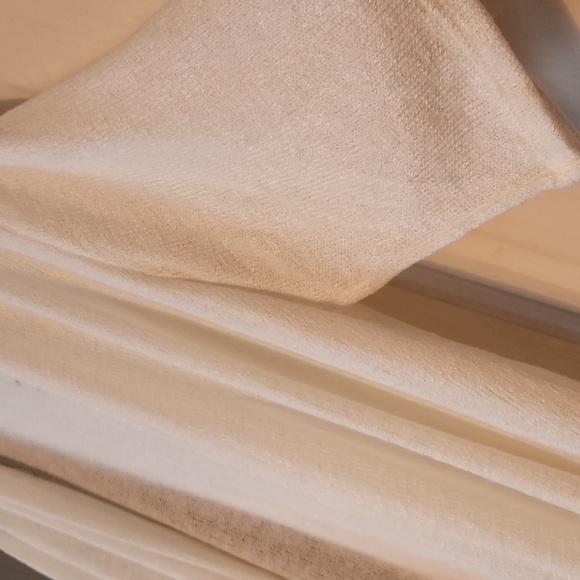 NWT Green Envelope Sweater - Picture 2 of 4